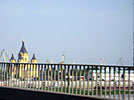 На мосту: вид на собор Александра Невского